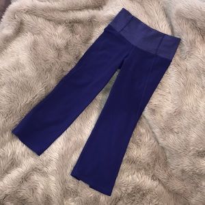 Lululemon Gather & Crow Crop